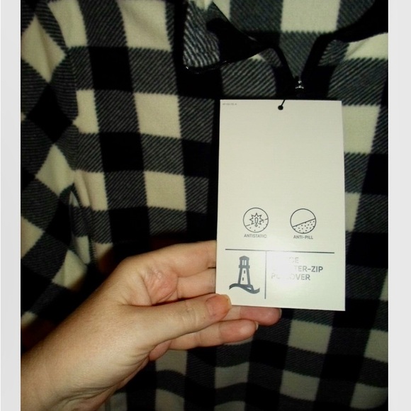 Lands' End Men's Black and White Plaid Sweatshirt - Picture 2 of 5